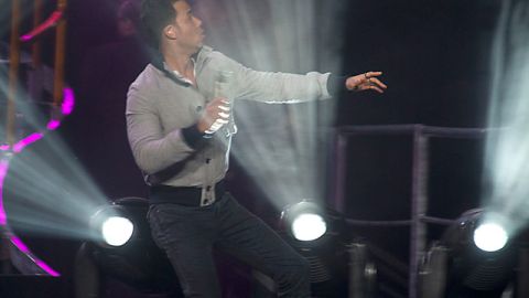 El cantante Romeo Santos deleitó a miles de fans en el Madison Square Garden.