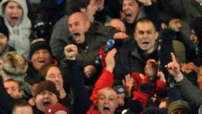 El ‘Chicharito' Hernández  podría ver acción ante Ajax.