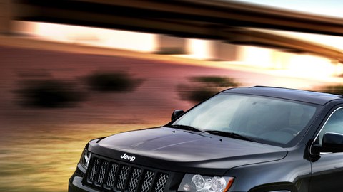 El nuevo modelo concepto del  Jeep Grand Cherokee 2012 llega más rápido y más poderoso.