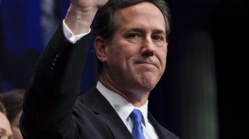 Los ultra conservadores entre los republicanos ahora acusan a Rock  Santorum de ser un "liberal en el closet" y Mitt  Romney trata de aprovechar el momento político.