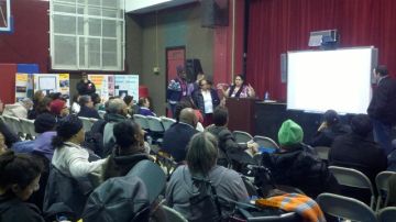Parte del público que asistió a la asamblea del miércoles donde la comunidad se de El Barrio y sur de El Bronx discuten cómo gastar un millón de dólares.