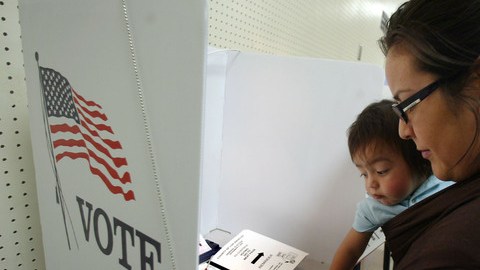 El codiciado voto latino representa también la posibilidad de dictar cambios importantes en la agenda política nacional.
