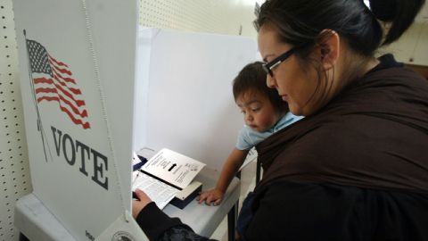 El codiciado voto latino representa también la posibilidad de dictar cambios importantes en la agenda política nacional.