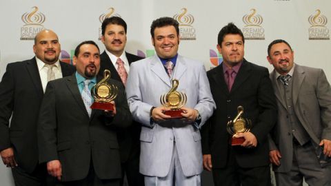 Intocable inició su gira el sábado en Los Ángeles  con un lleno casi total.