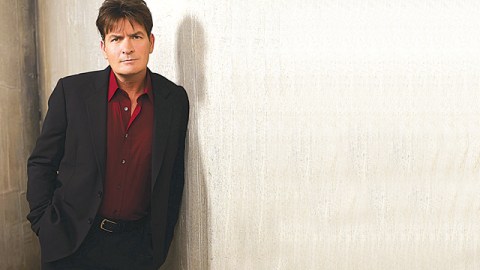 La nueva serie de Charlie Sheen 'Anger Management' se estrenará el próximo mes de junio por el canal de cable FX.