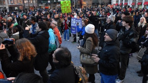 Los indignados se congregaron ayer en Union Square y hoy vuelven a las calles.