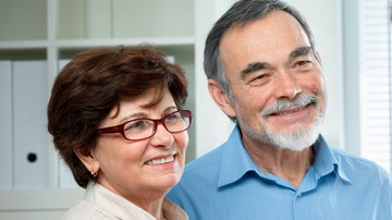 Las medicinas que reducen el colesterol, llamadas estatinas, son igualmente eficaces en los hombres y en las mujeres.