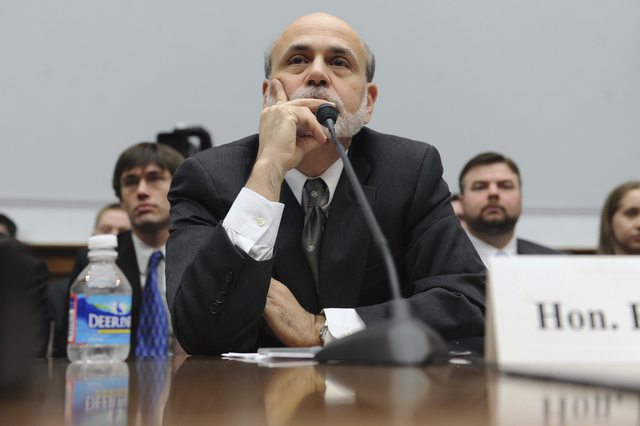 El presidente de la Reserva Federal, Ben Bernanke,  comparece ante el Comité de Servicios Financieros de la Cámara de Representantes, en Washington.