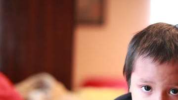 El pequeño  Sammy sufre de leucemia y necesita su medicamento.