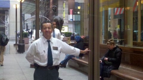 Martin Pinzón subirá 66 pisos del Rockefeller Center para apoyar la lucha contra la esclerosis múltiple.