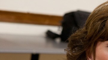 Eve Ensler e Isabel Allende (en la foto) juntaron sus voces para pedir que se termine el maltrato femenino.