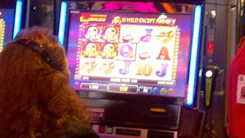 Eliana Pacheco es supervisora en el Resorts World Casino de Queens.