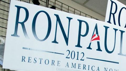 Ron Paul visitará el campus de la Universidad de Illinois en Champaign-Urbana mañana miércoles.