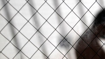 Hace tres años la Casa Blanca prometió repensar las políticas de detención después de las demandas de 2007 por violación a las libertades civiles.