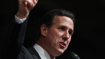 El aspirante republicano Rick Santorum no se da por vencido.
