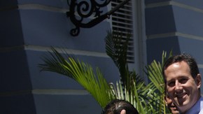 El republicano Rick Santorum se encuentra en Puerto Rico.