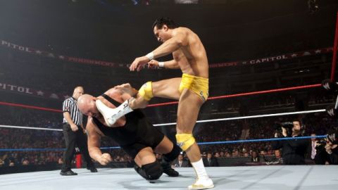 Alberto del Río proviene de una familia de luchadores profesionales.