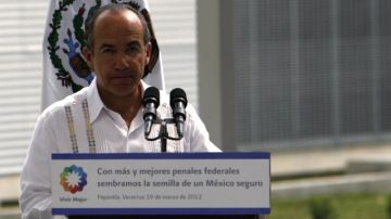 El Presidente Felipe Calderón supervisó las obras del complejo Penitenciario de máxima seguridad No. 3, que alojará a 2 mil presos de alta peligrosidad.