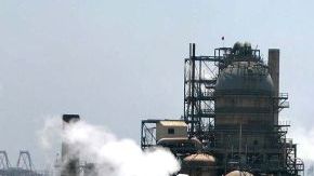 Muchos trabajadores están expuestos a químicos peligrosos en sus empleos.