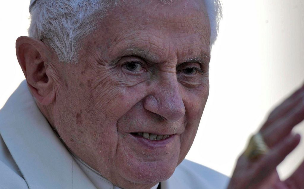 "Deseo reiterar con energía y claridad un llamado al pueblo mexicano a ser fiel a sí mismo y a no dejarse amedrentar por las fuerzas del mal...", manifesto Benedicto XVI.