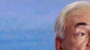 Dominique Strauss-Kahn apela a la inmunidad diplomática.