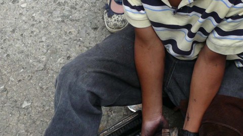 El menor presuntamente asesinado también era limpiabotas.