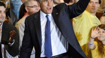 El apoyo del expresidente George H. Bush, a Mitt  Romney, podría allanar el camino a la candidatura.