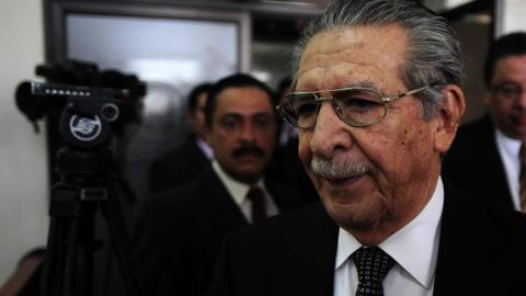 El general retirado golpista José Efraín Ríos Montt enfrenta cargos por presunto  genocidio y delitos de lesa humanidad.