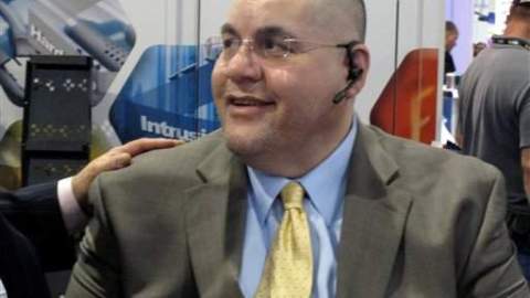 David González.