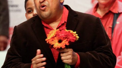 El presidente venezolano Hugo Chávez volverá a Cuba a seguir tratamiento.