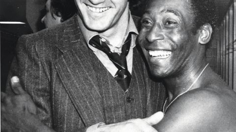 Giorgio Chinaglia y Pelé en los años del Cosmos.