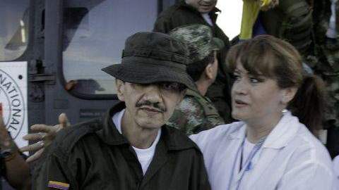 Jorge Humberto Romero, a la izquierda, es uno de los que necesita salud.