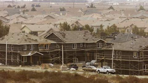 Áreas como las de Riverside y San Bernardino reflejaron un gran número de nuevos habitantes en los años anteriores a la crisis.