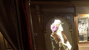 El crucero británico Titanic, con 2.224 personas a bordo, se hundió el 15 de abril de 2012 tras golpear un iceberg en el océano Atlántico.