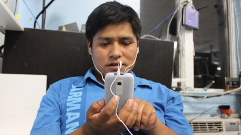 Son 327 millones de teléfonos celulares en EEUU.