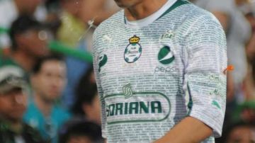 Oribe Peralta no estará en el duelo de mañana ante  el América ya que Santos prefiere enfocarse en la final de la Concachampions.