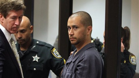 Zimmerman estuvo ayer solo cuatro minutos ante un juez de Sanford.