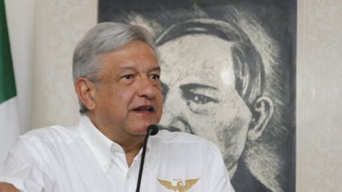 El candidato presidencial por la coalición Movimiento Progresista, Andrés Manuel López Obrador, durante conferencia de prensa, en Ciudad de México.