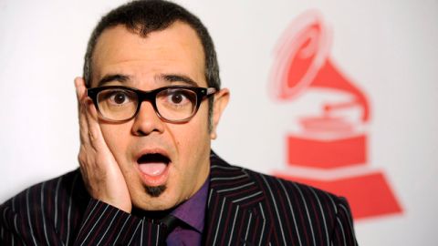 El nuevo álbum de Aleks Syntek tendrá un sonido de los años 80.