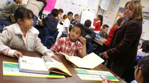 En las evaluaciones de rendimiento escolar para el año escolar 2011-2012, los resultados de los estudiantes servirán para calificar a los profesores.