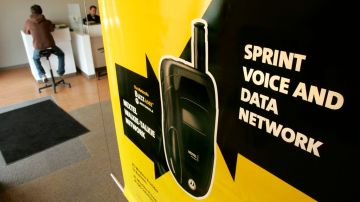 Sprint Nextel podría terminar pagando más de $300 millones.