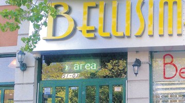 Según consta en el expediente del caso, en este sitio  las pacientes operadas por los falsos cirujanos acudían para recibir unos masajes postoperatorios.