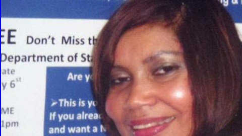 Jacinta Peralta, de 43 años, recibió asesoría para obtener su licencia tras comprobar que tenía experiencia.