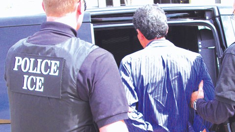 Los arrestos de los inmigrantes se realizaron el jueves en las ciudades de Pella y Oskaloosa.