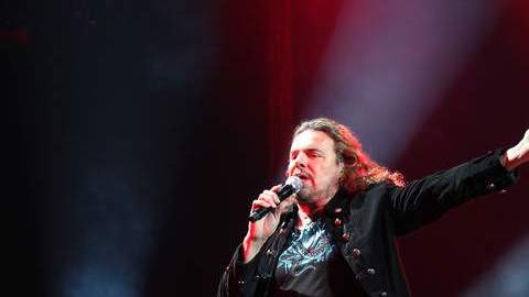 Fher, vocalista del grupo, durante el apoteótico concierto del jueves.