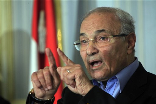Shafiq desafió con éxito una ley que impide a altos cargos del régimen de Mubarak competir en los comicios presidenciales.