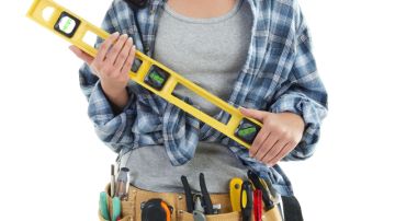 Con unas pocas herramientas y con mucha creatividad puedes remodelar tu casa en un dos por tres.