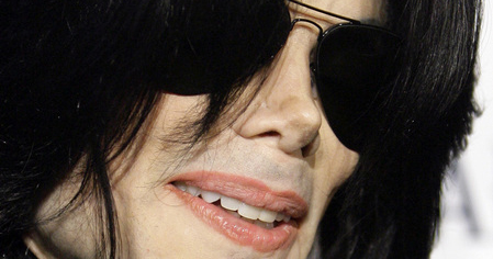 Seguidores de Michael Jackson celebraron la decisión del jurado.