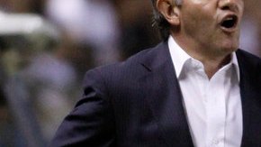 Jorge Burruchaga, DT del Libertad, también quiere cuartos.