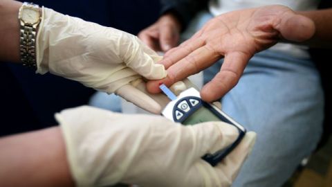 Debido a que las aseguradoras no gastaron la cantidad mínima en servicios de salud, se verán obligadas a reembolsar $1,300 millones.